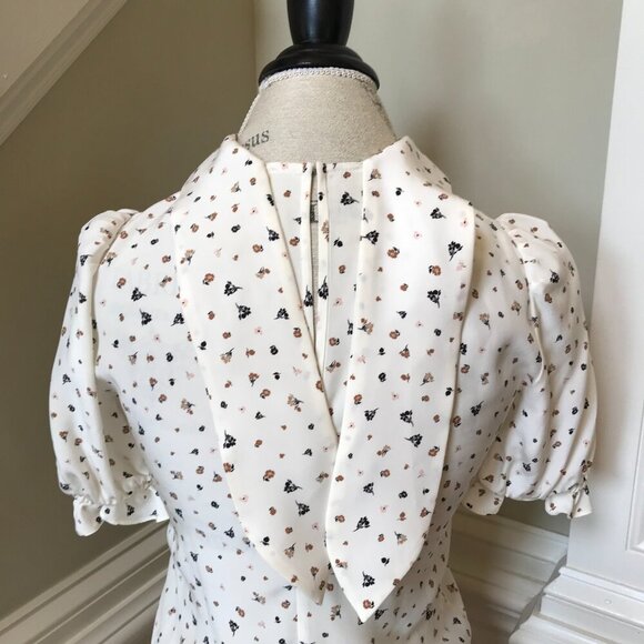 Charlotte Brody Handkerchief Blouse Top Shirt Womens XS Cream Floral Silk Scarf - Picture 11 of 12